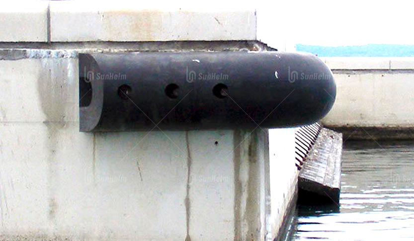SFW-D-Type-Rubber-Fender-3