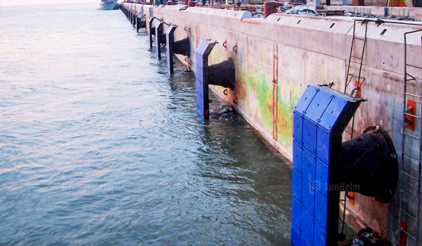 SHD-Cone-Rubber-Fender-4