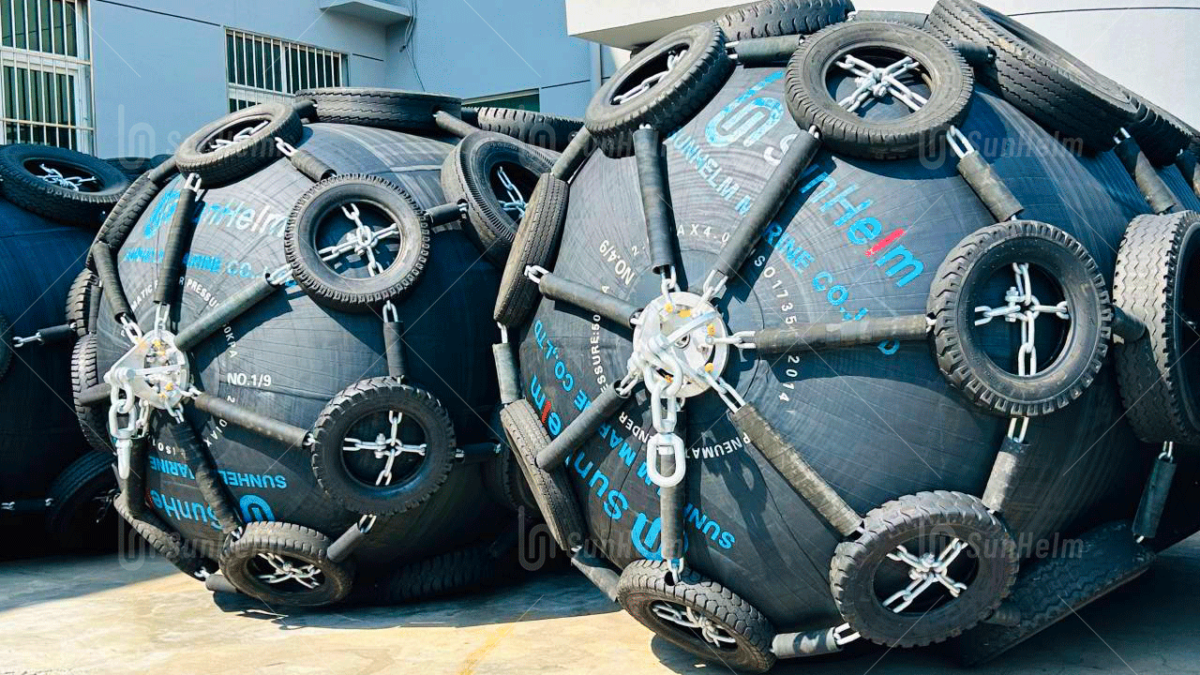 pneumatic fenders