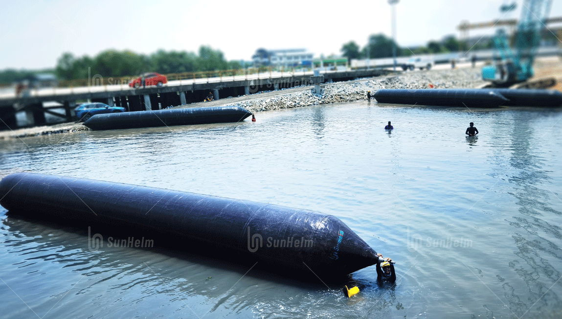 ship launching airbag